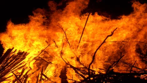 Amazon to set world alight with Fire smartphone