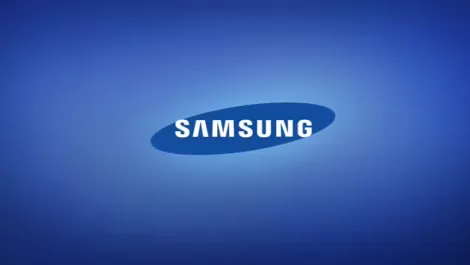 Samsung strikes early Apple blow