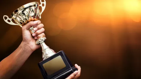 Leader Computers scoops Crucial ANZ distributor award