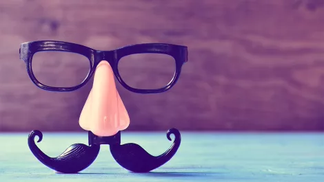 Online competition turns class-clowns into comedy writers
