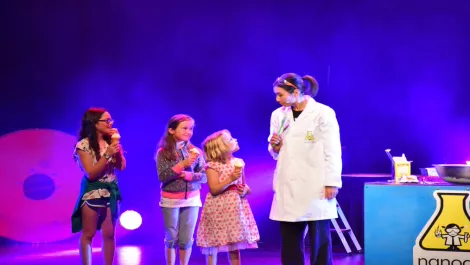 New Zealand live science show Nanogirl heading to Abu Dhabi
