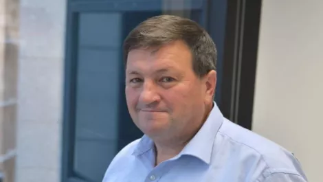 Hills ceo