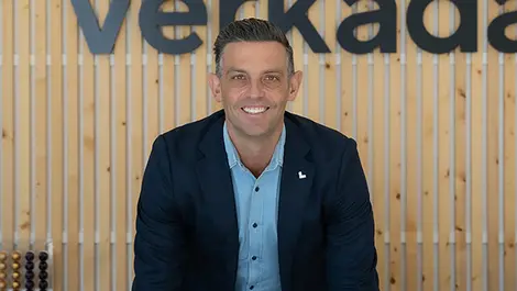 Jonathon dixon headshot