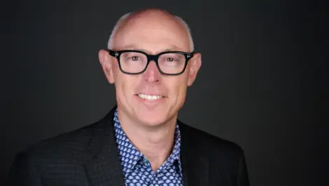 Peter alexander headshot